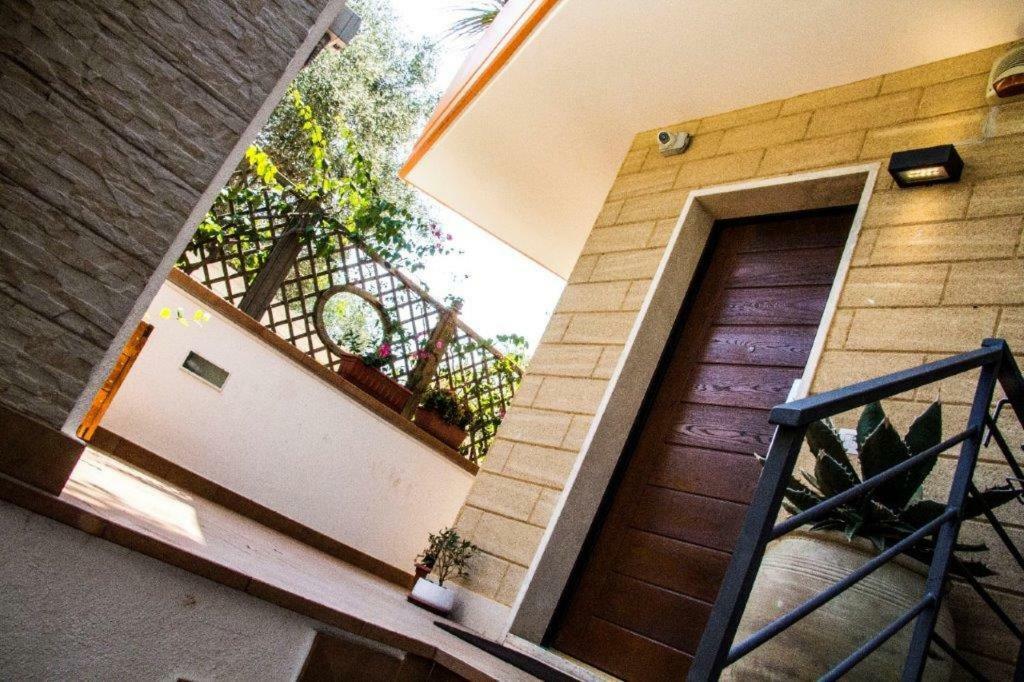 Ferienwohnung Little House Modugno Exterior foto